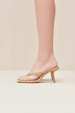 Cult Gaia Sandals|Shoes><noscript><img width=